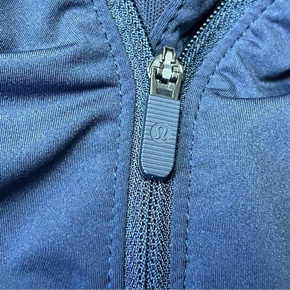 Lululemon Kicking Asphalt Vest Navy Blue Full-Zip Lightweight Womens Size 4 - Picture 13 of 13